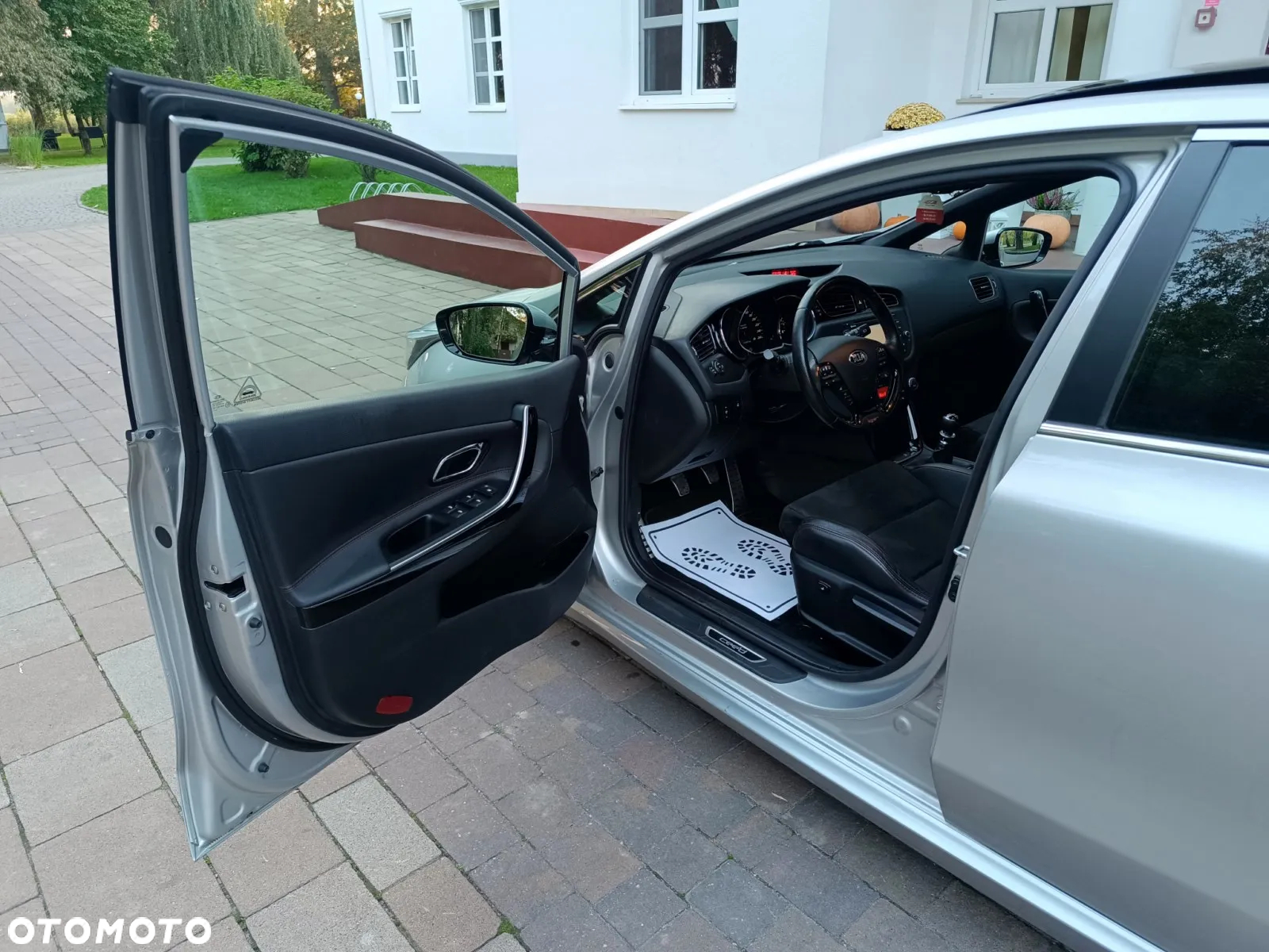 Kia Ceed Cee'd 1.6 T-GDI GT XL - 23