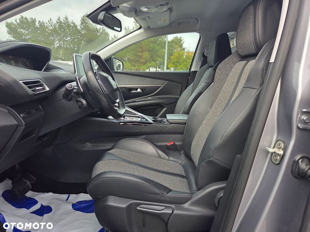 Peugeot 3008 1.6 BlueHDi Allure S&S EAT6 - 34