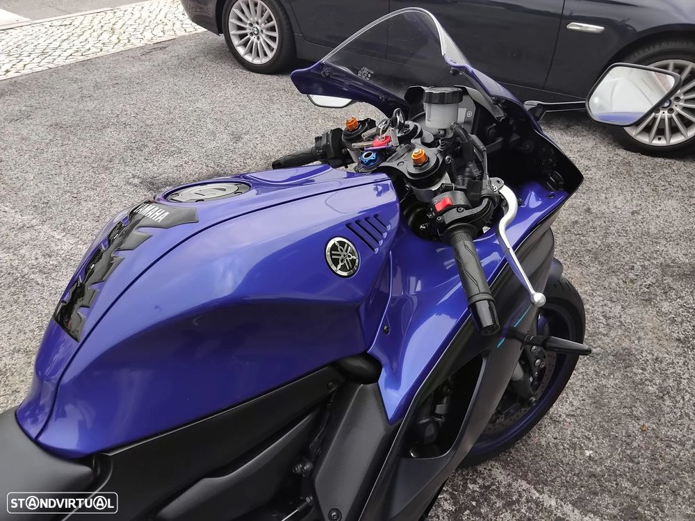 Yamaha YZF - 7