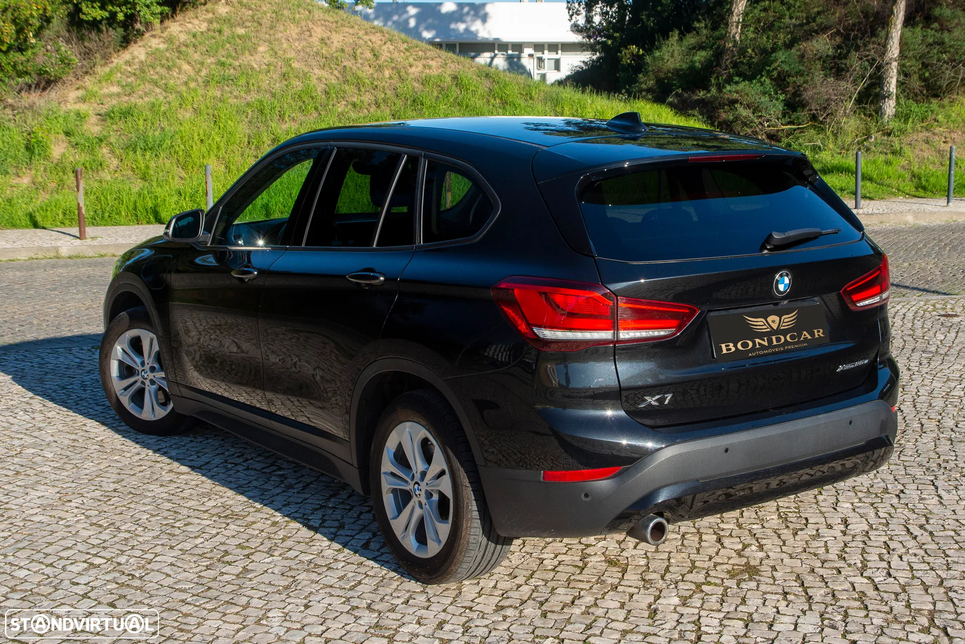BMW X1 25 e xDrive Corporate Edition - 18