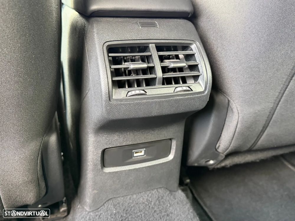 Citroën C4 1.2 PureTech Plus - 21