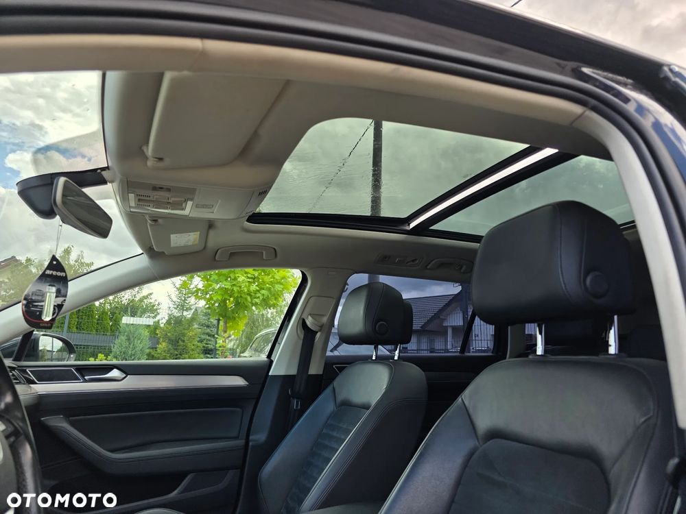 Volkswagen Passat Variant 2.0 TDI SCR 4Motion DSG (BMT) Highline - 26