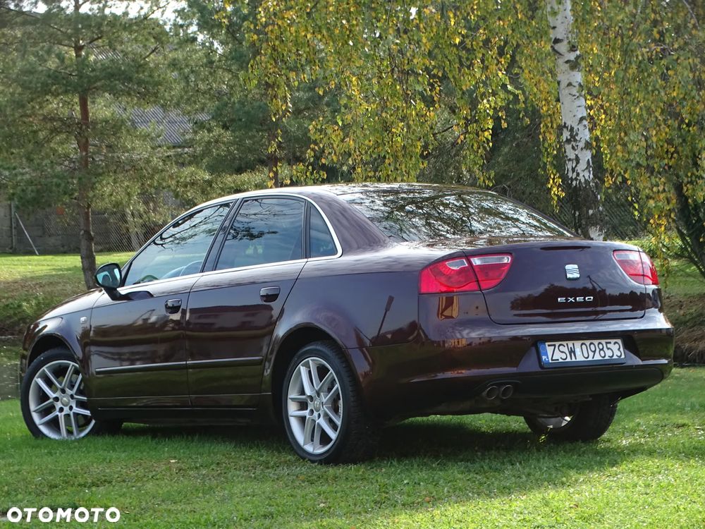 Seat Exeo 2.0 TDI DPF Sport - 4
