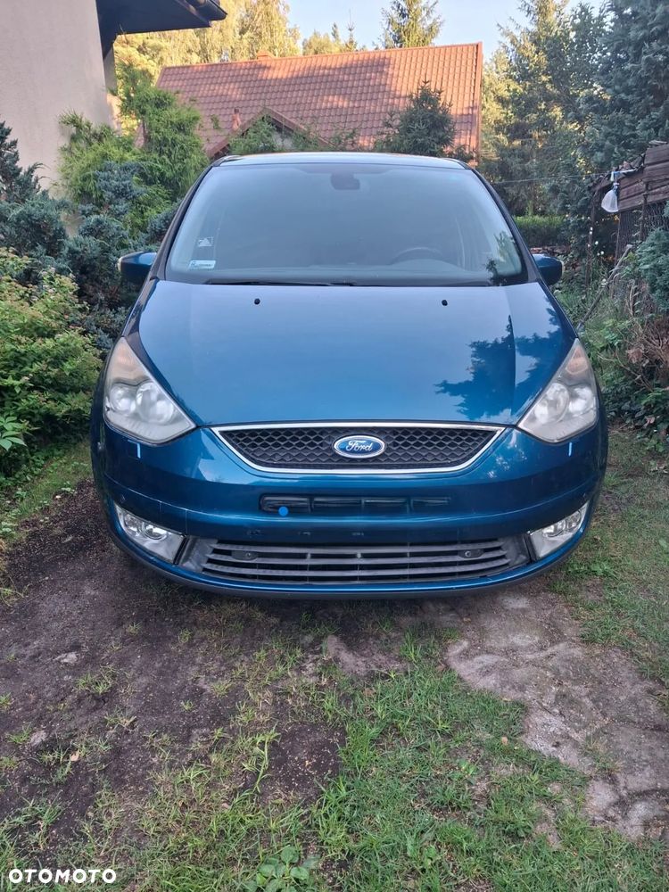 Ford Galaxy 2.0 Ghia - 1