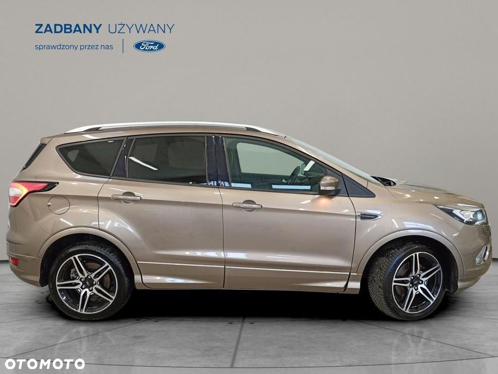 Ford Kuga 1.5 EcoBoost 4x4 ST-Line - 2