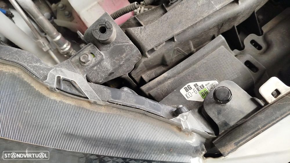 Ótica / farol direita TOYOTA Yaris (_P21_, _PA1_, _PH1_) - 3