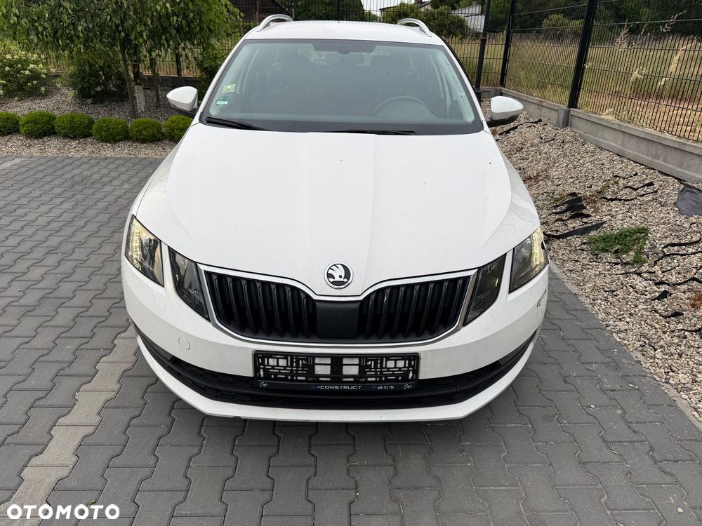 Skoda Octavia 1.6 TDI Business - 3