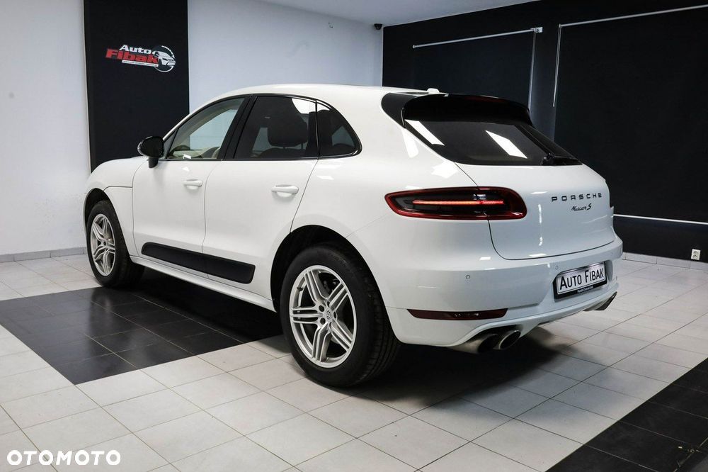 Porsche Macan - 9