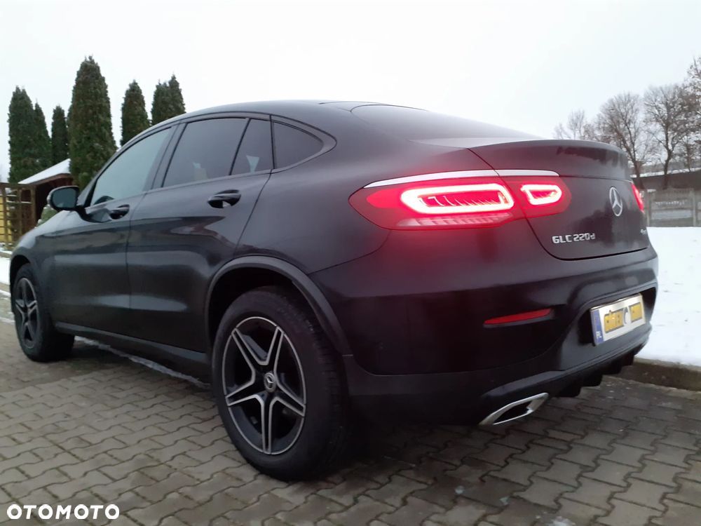 Mercedes-Benz GLC 220 d 4Matic 9G-TRONIC AMG Line - 35