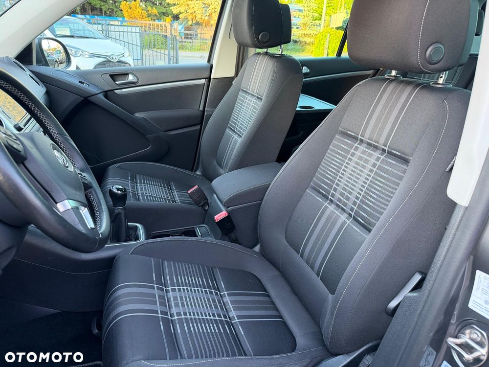 Volkswagen Tiguan 2.0 TDI DPF BlueMotion Technology Cup Sport & Style - 16