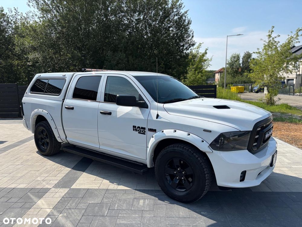 Dodge RAM - 1