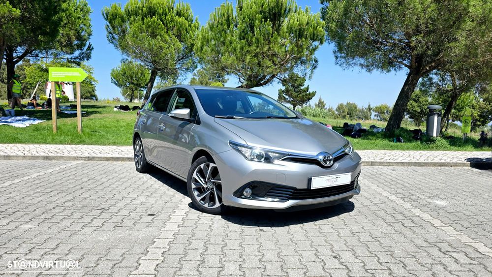 Toyota Auris 1.2T Comfort+Pack Techno +P.Sport - 3