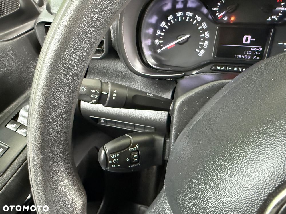 Toyota PROACE CITY - 18