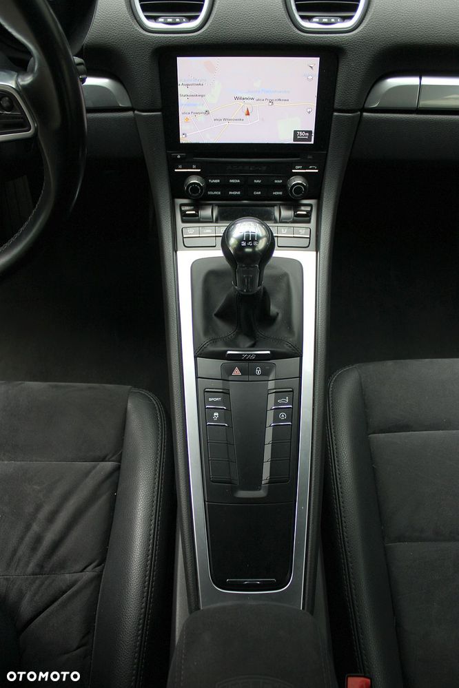 Porsche 718 Cayman Standard - 17