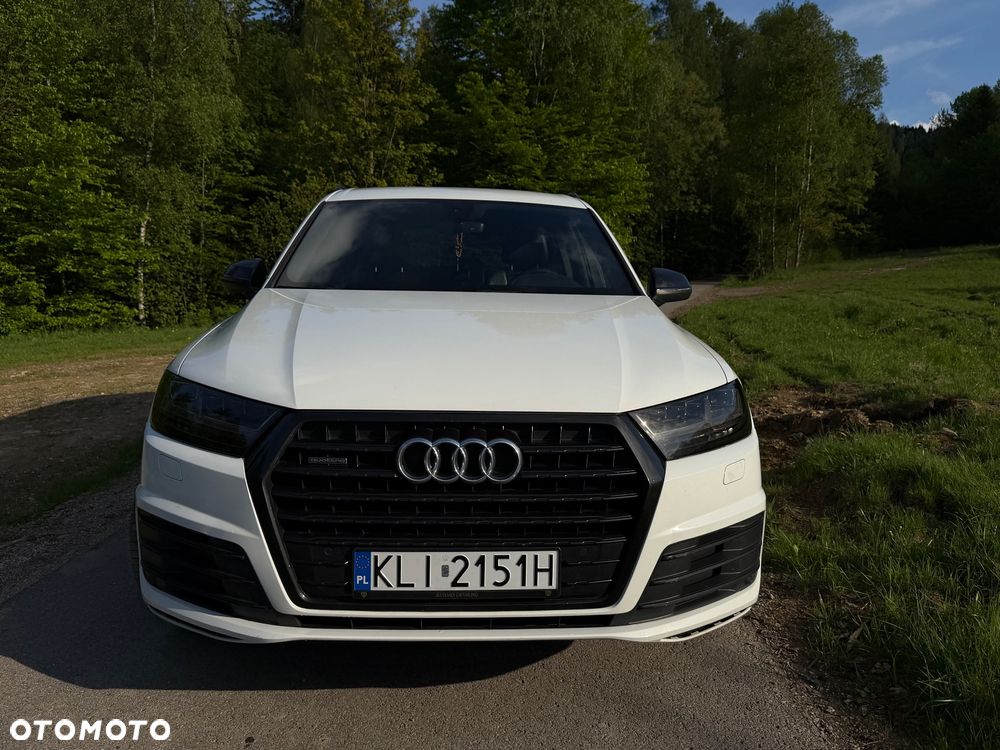 Audi Q7 - 7