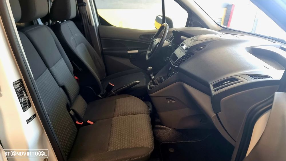 Ford Transit Connect - 9
