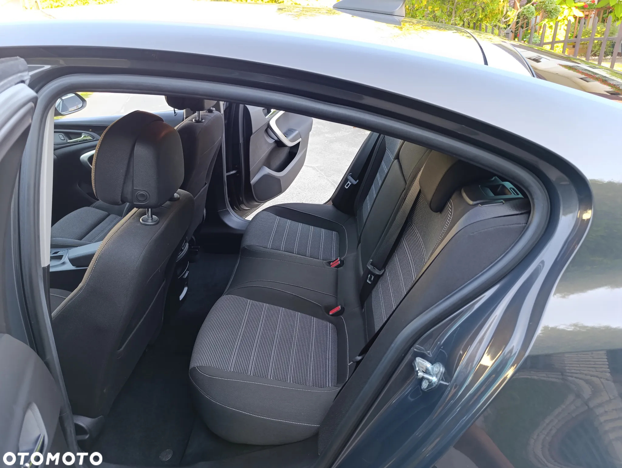 Opel Insignia 1.6 CDTI Cosmo S&S - 15