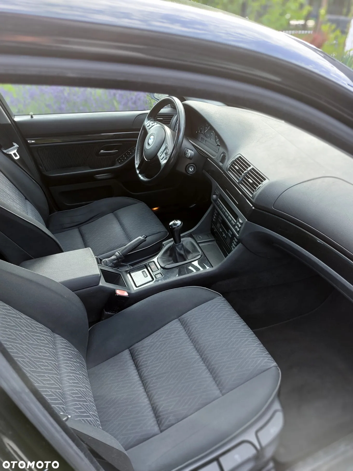 BMW Seria 5 520i - 8