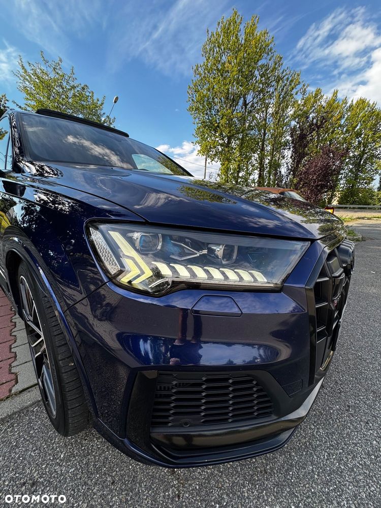 Audi SQ7 - 12