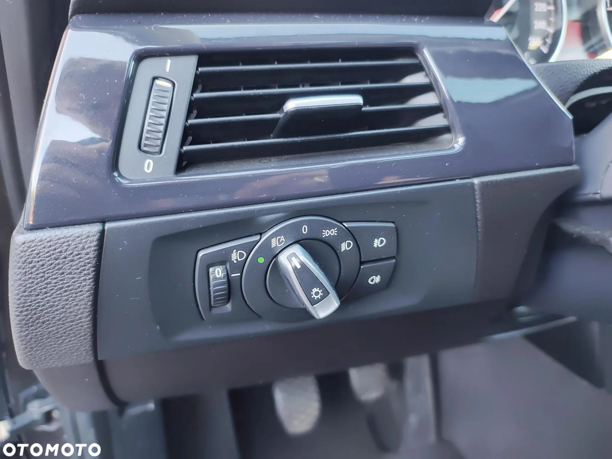 BMW Seria 3 320d - 15