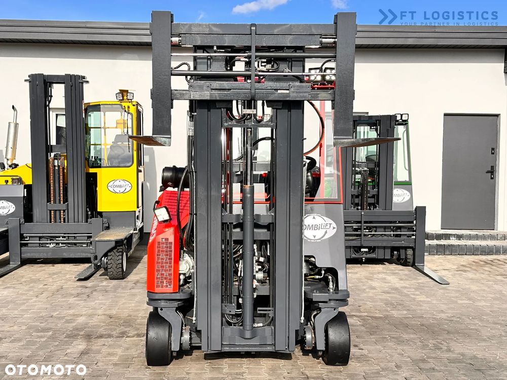 Combilift C3000CB / LPG / TRIPLEX / 5500MM / WOLNY SKOK / PRZESÓW + POZYCJONER WIDEŁ / JAK NOWY - 23