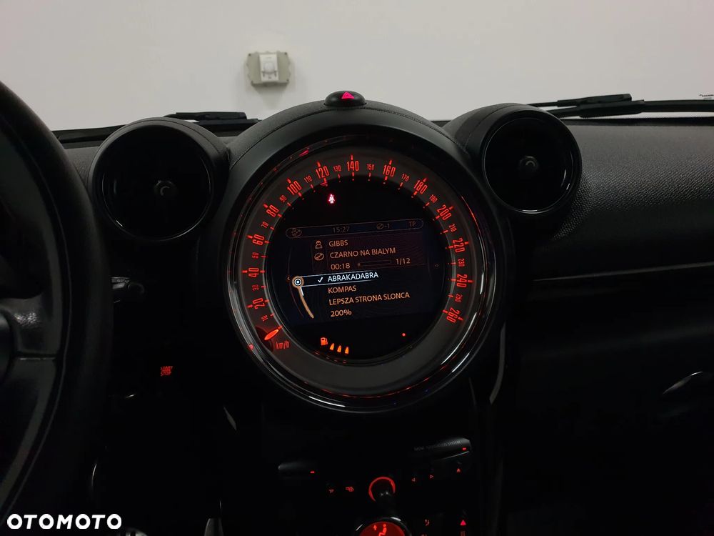 MINI Paceman - 16