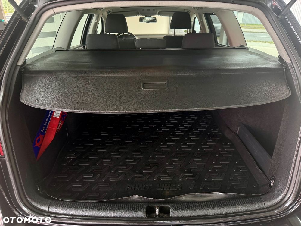 Volkswagen Passat - 9