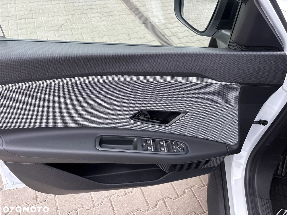 Renault 4 E-Tech 52kWh Comfort Range Iconic - 10
