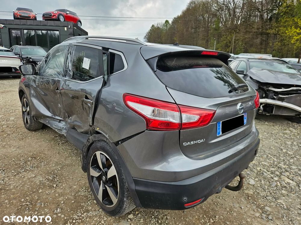 Nissan Qashqai 1.2 DIG-T 360 - 5