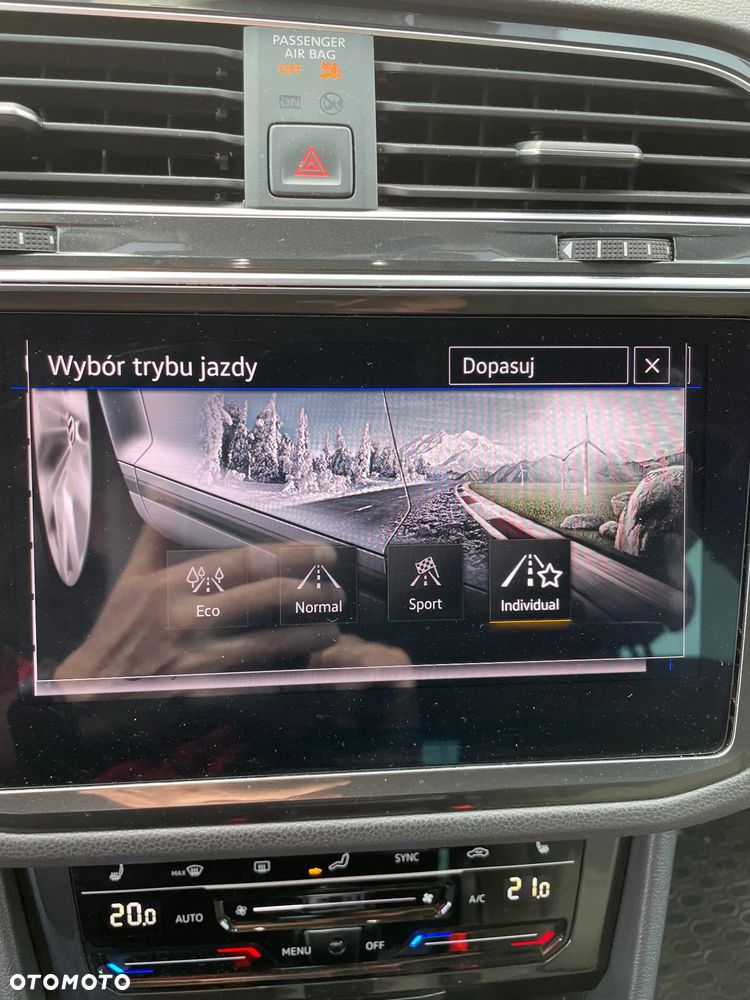 Volkswagen Tiguan - 19