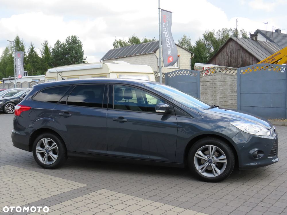 Ford Focus - 12