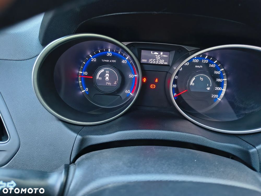 Hyundai ix35 2.0 CRDi Premium 4WD - 17