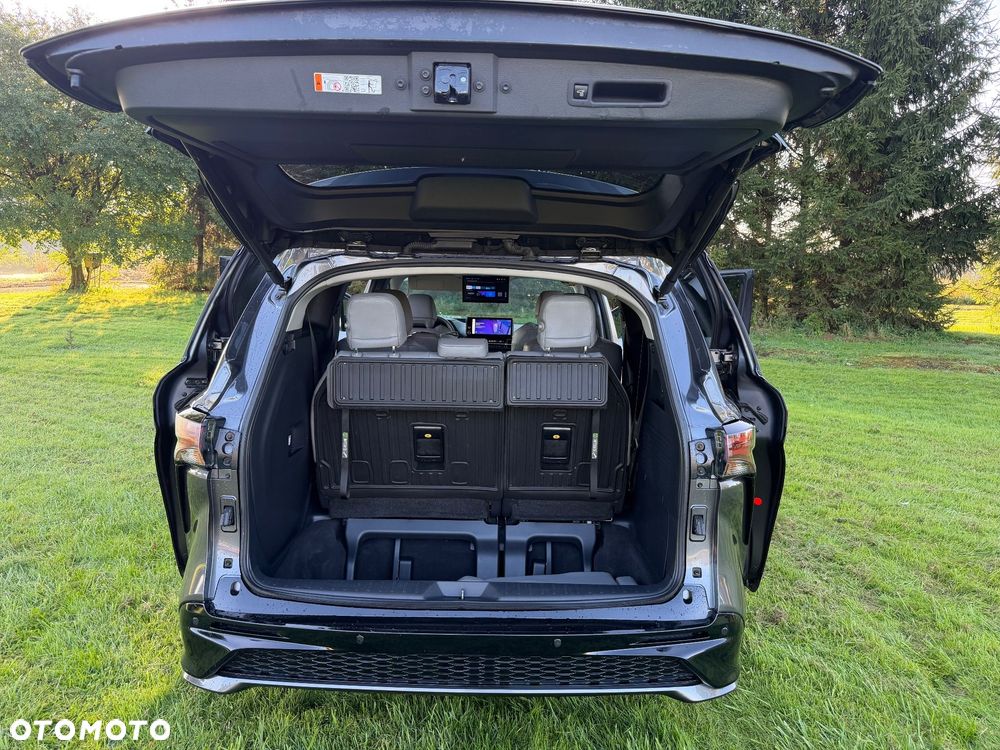 Toyota Sienna - 25