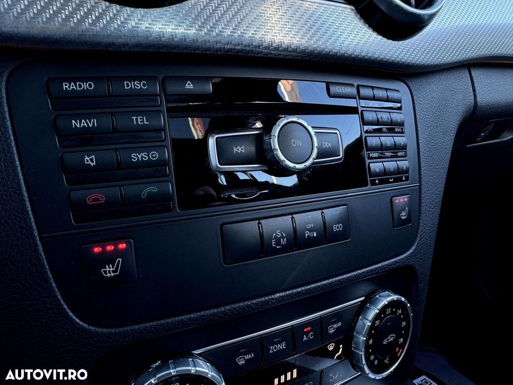 Mercedes-Benz GLK - 14