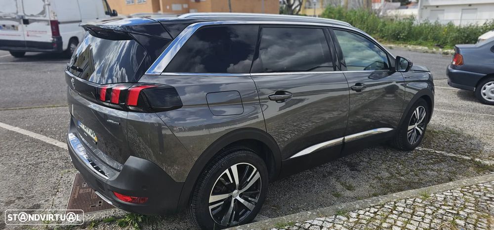 Peugeot 5008 - 4