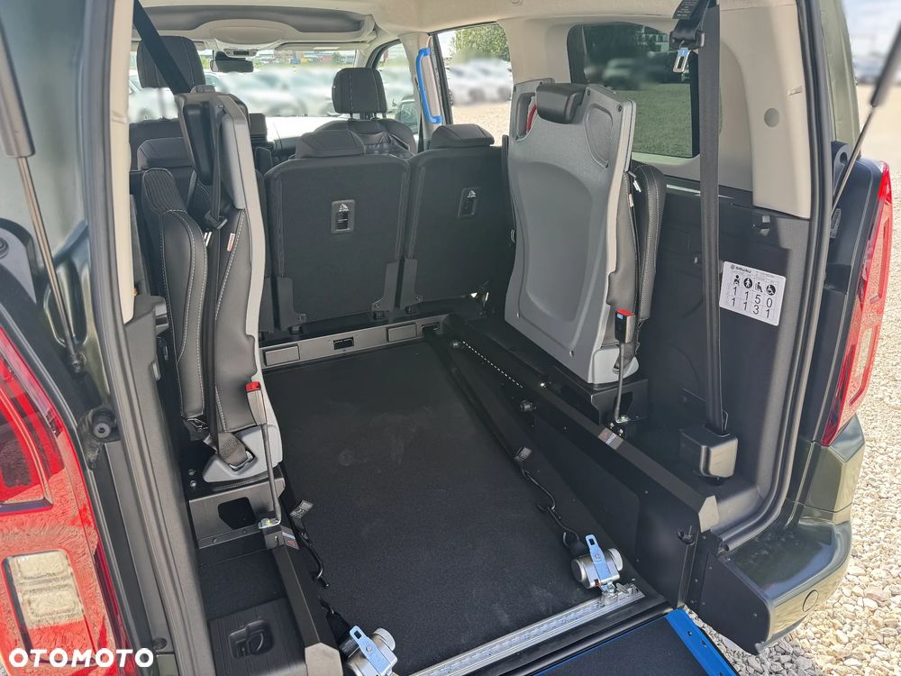 Toyota Proace City Verso Long 1.5 D-4D Family - 16