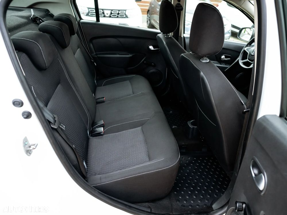 Dacia Logan 1.5 dCi Laureate - 24