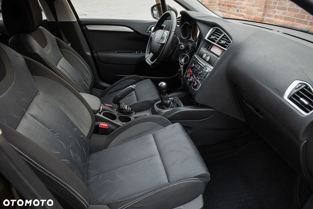 Citroën C4 HDi 90 Attraction - 26