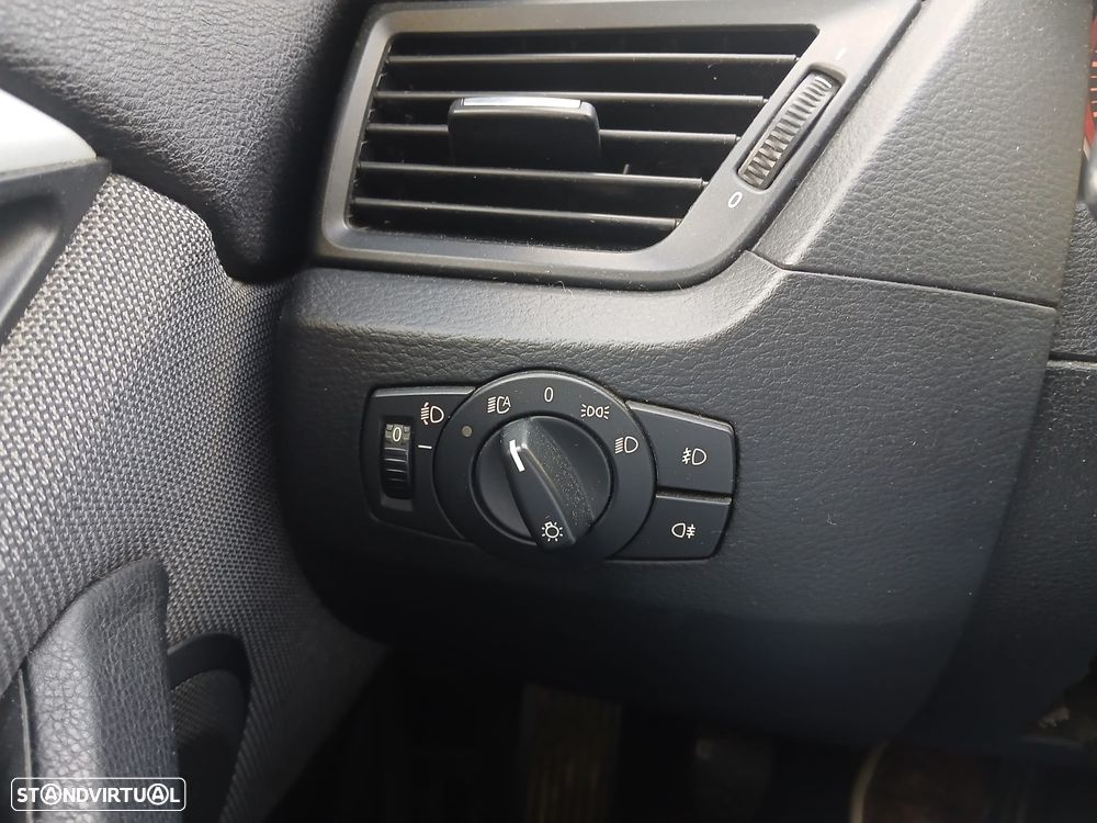 BMW X1 20 d sDrive - 18