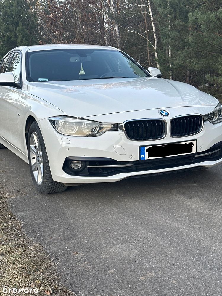BMW Seria 3 318i Sport Line - 1