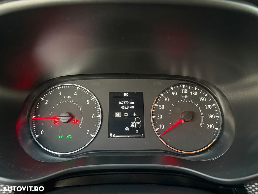 Dacia Sandero Stepway TCe 100 Celebration - 24