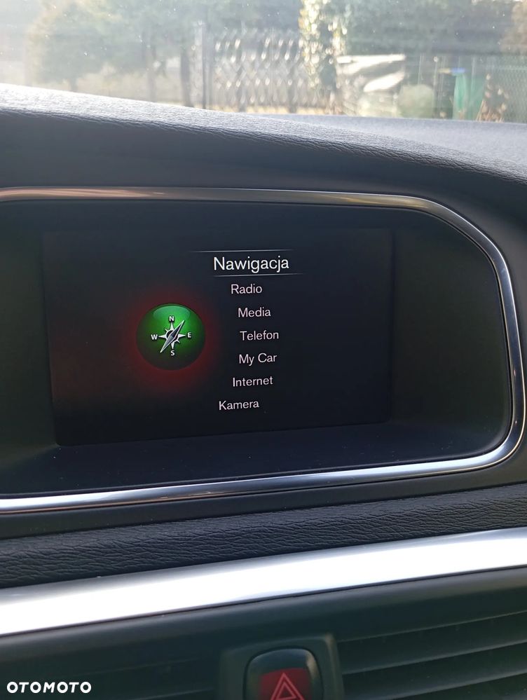 Volvo V40 - 8