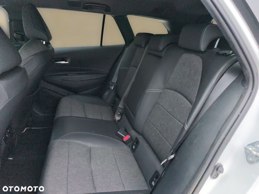 Toyota Corolla 1.8 Hybrid Style - 14