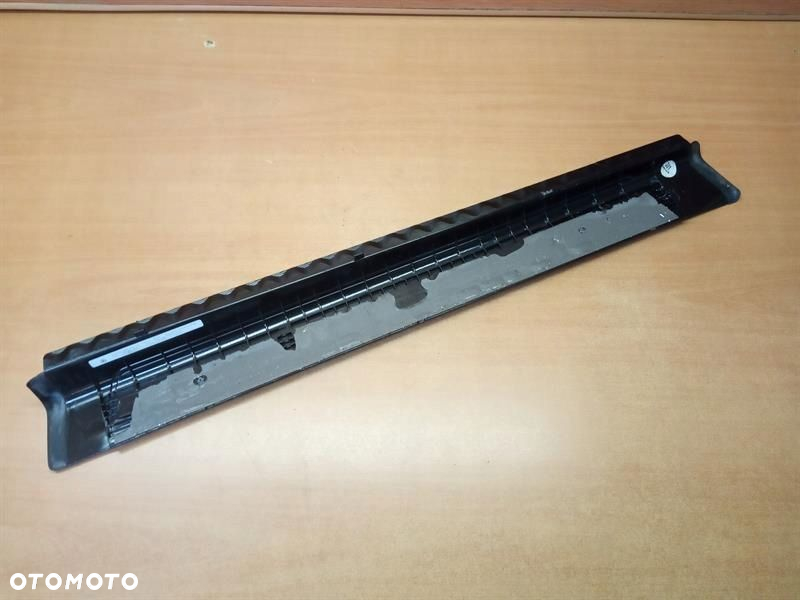 LISTWA PROGOWA LEWY PRZÓD MERCEDES SL R231 AMG - 3