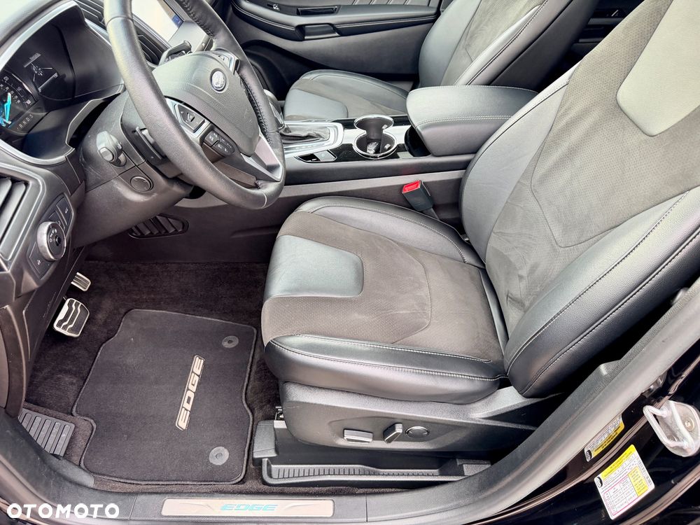 Ford Edge - 24