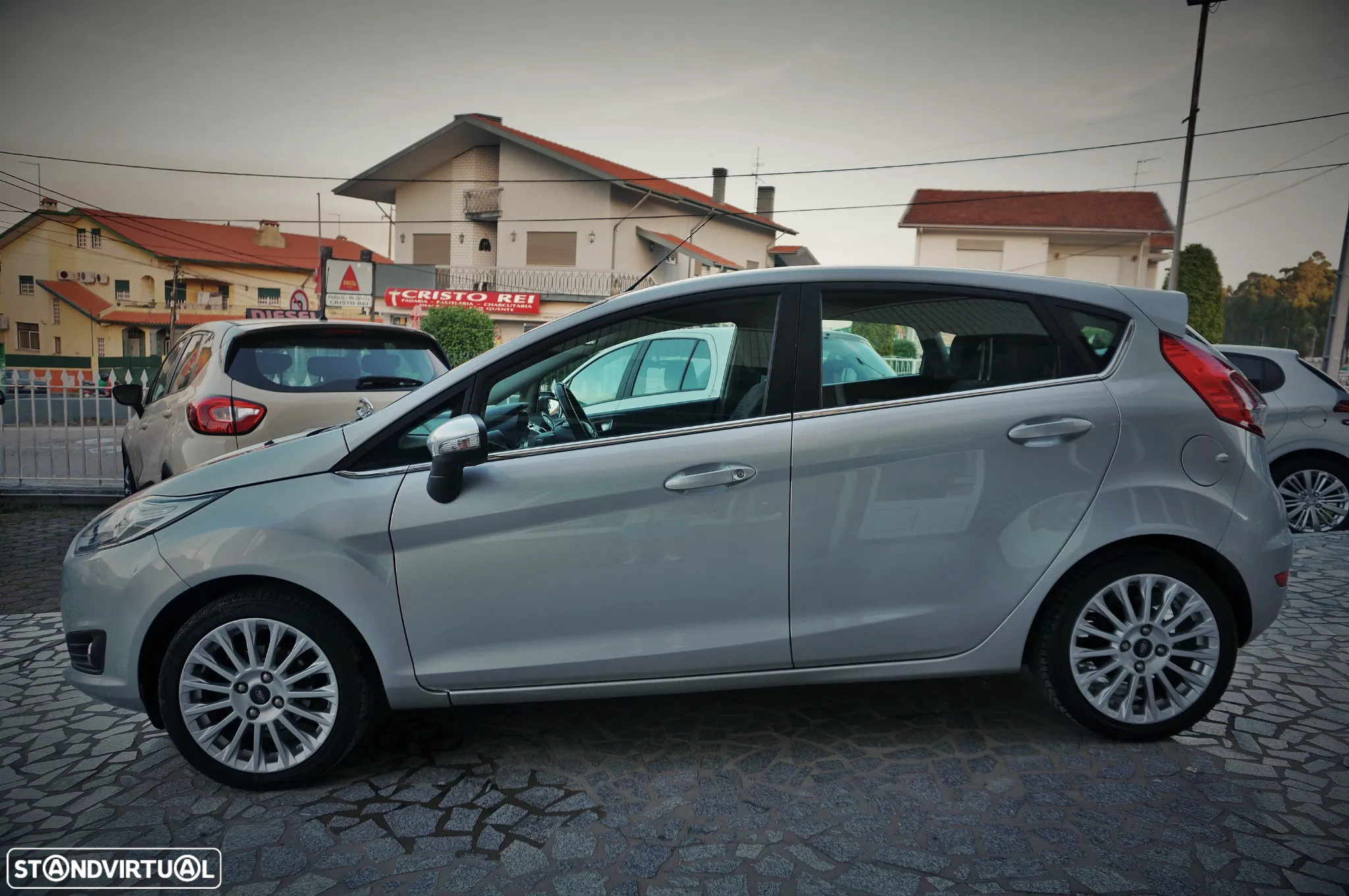 Ford Fiesta 1.5 TDCi Titanium - 8
