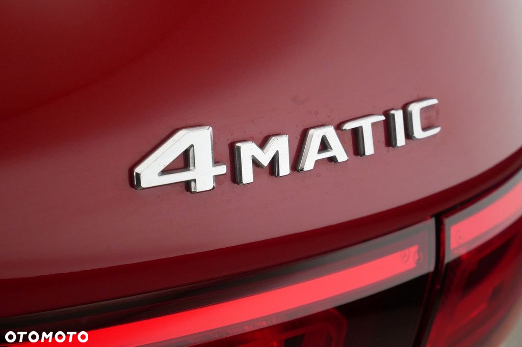 Mercedes-Benz GLB - 39