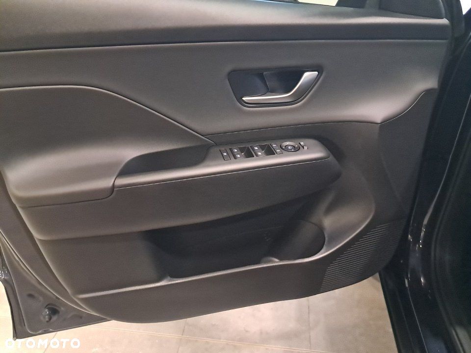 Hyundai Kona - 11