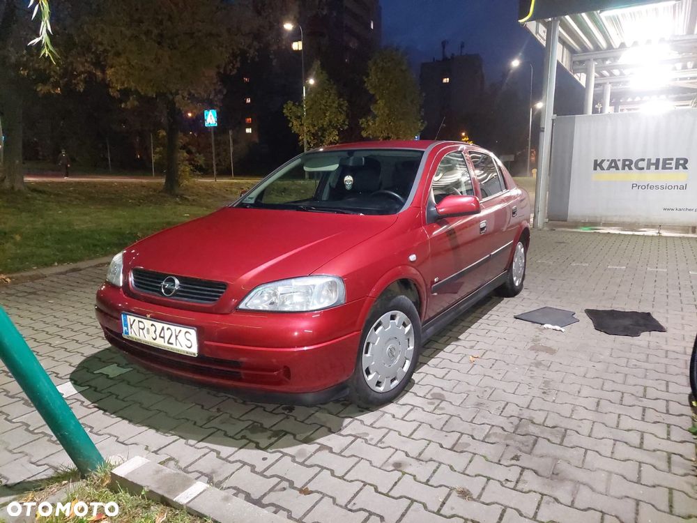 Opel Astra - 1