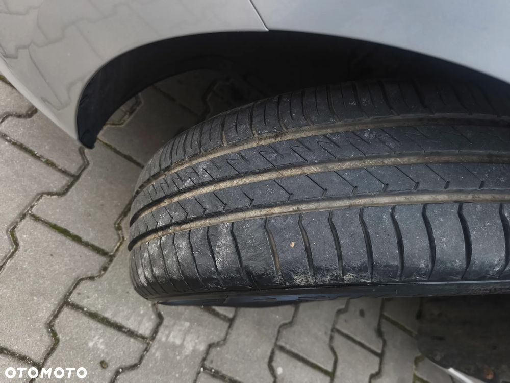 Hyundai i30 1.0 T-GDI GO Plus - 25